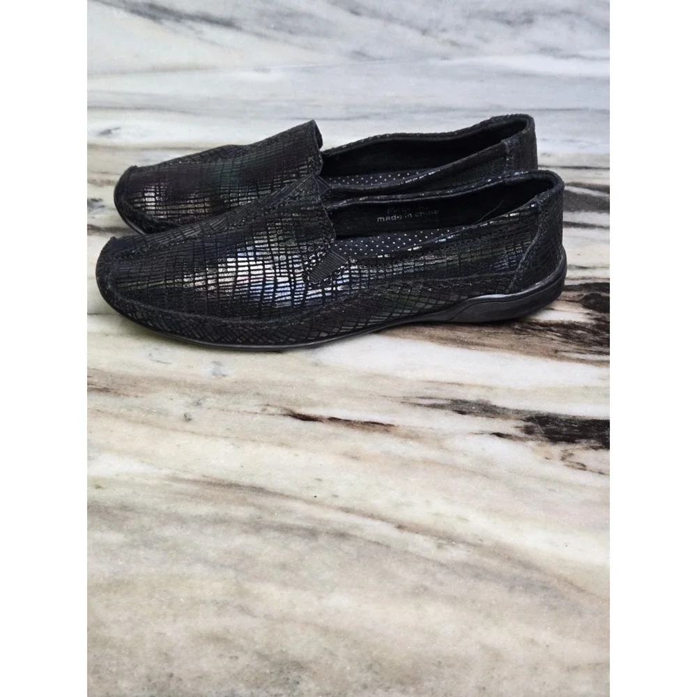 Bernie Mev Women's Pam Dark Multi Print Loafer‎ 40 US 9 Comfort Office Work